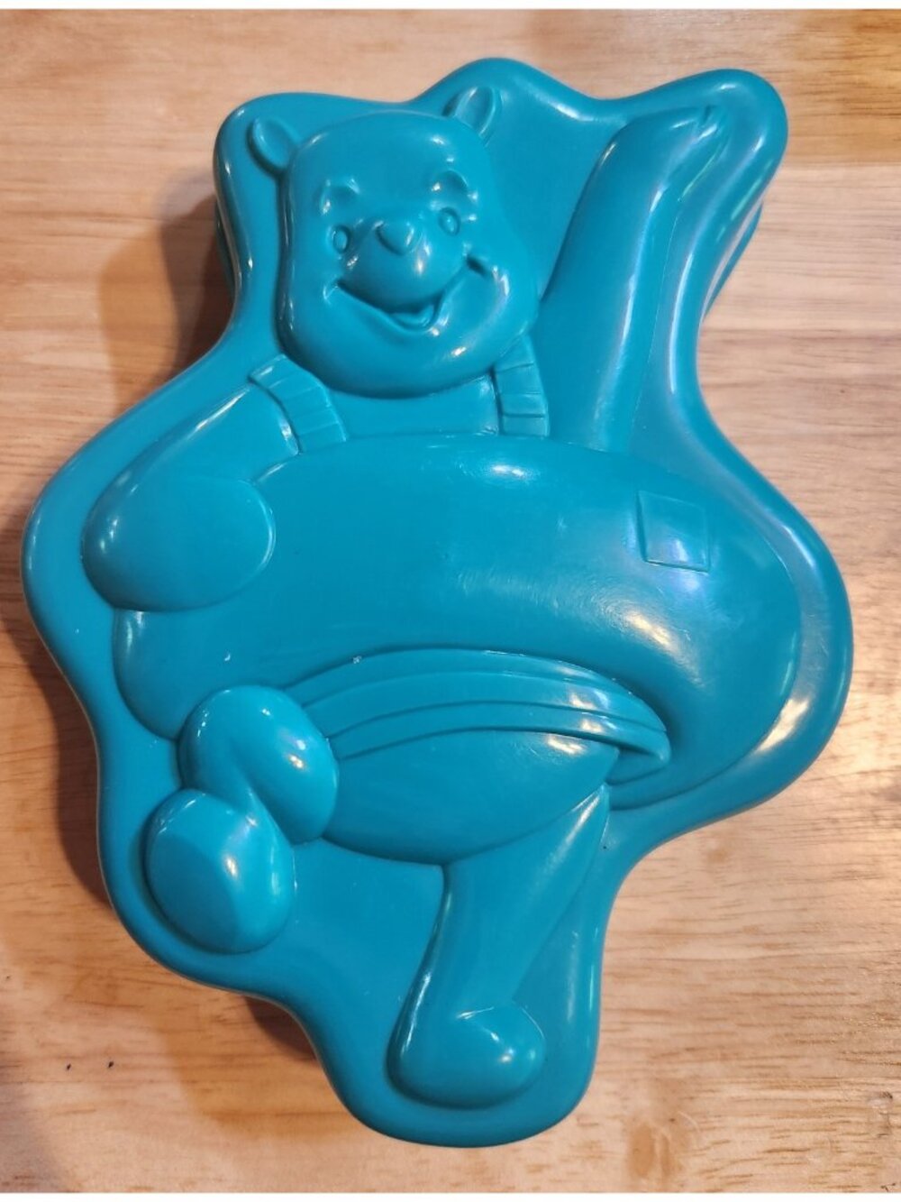 Winnie The Pooh Vintage Jello Mold